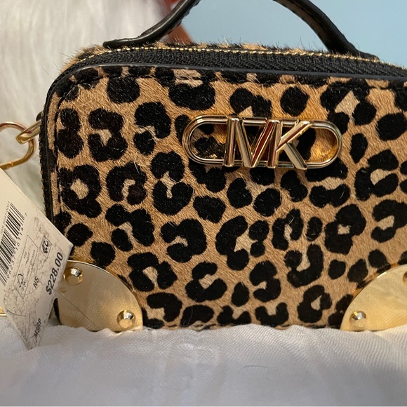 Michael Kors Estelle Micro Trunk Crossbody - Picture 4 of 8